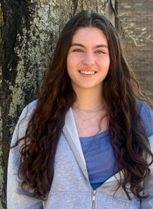 Sophomore Maddie Padar Accepted Into UChicago Summer Immersion Program